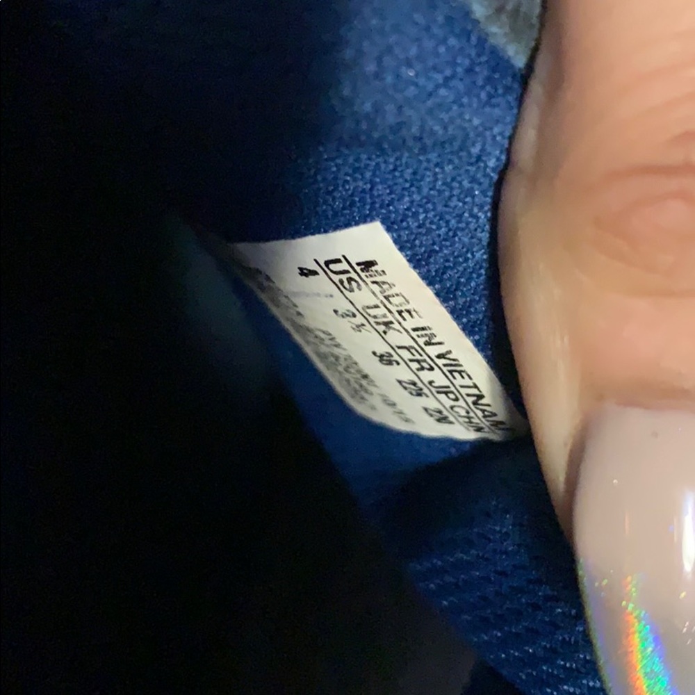 Blue adidas - Picture 2 of 3